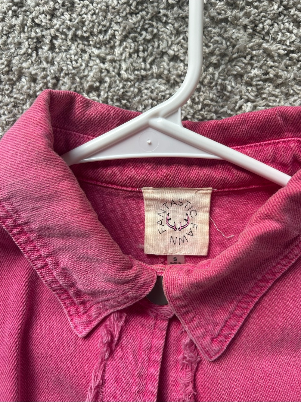 Fantastic Fawn Raspberry Pink Cropped Button-Front Shorts Set - Picture 3 of 3